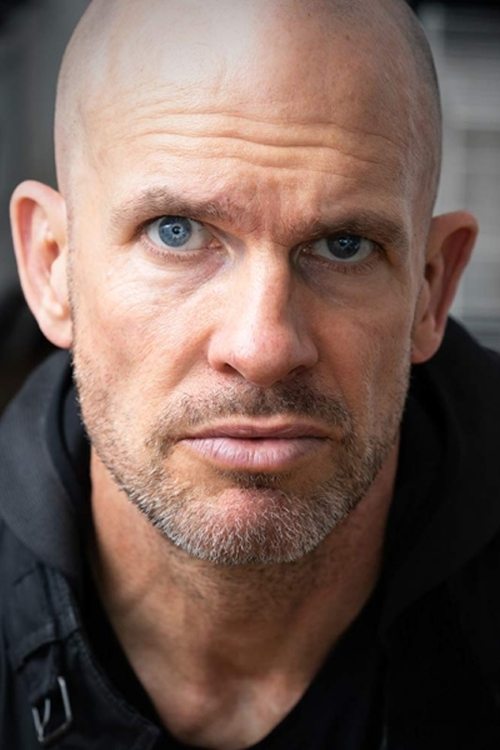 Райан Олива