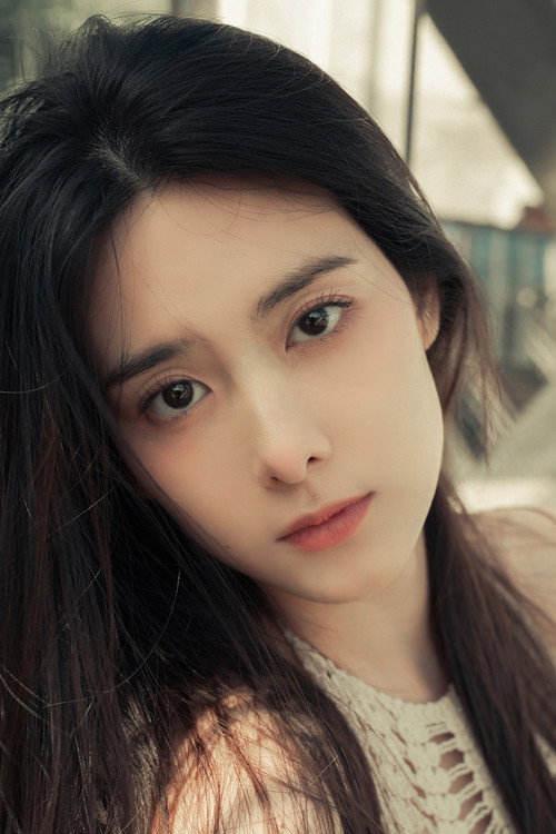 朱嘉倩
