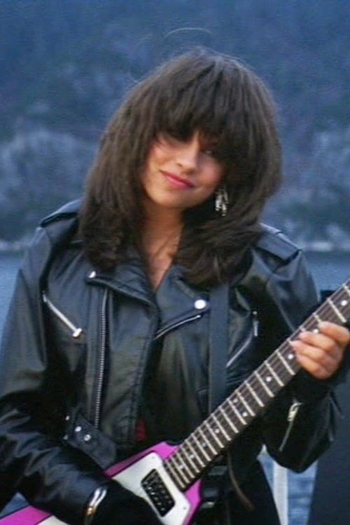 Сэффрон Хендерсон