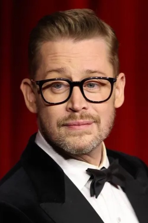 Маколей Калкин