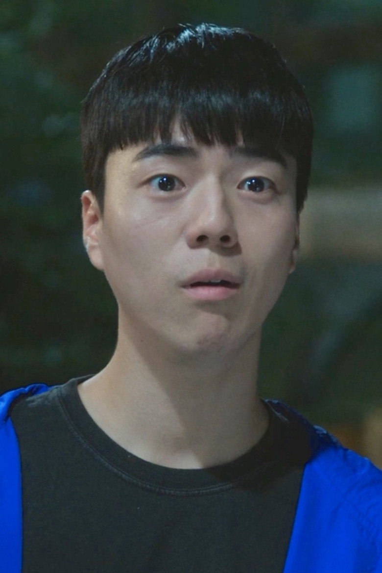 천명우
