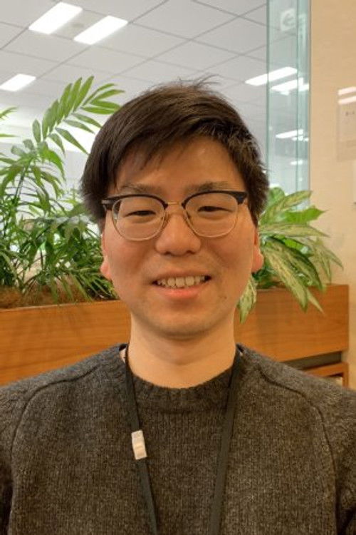 Хироси Камэи