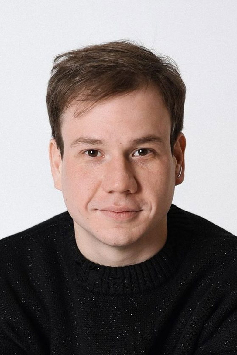 Павел Комаров