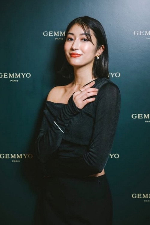 有末麻祐子