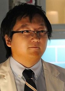 Dr. Max Bergman