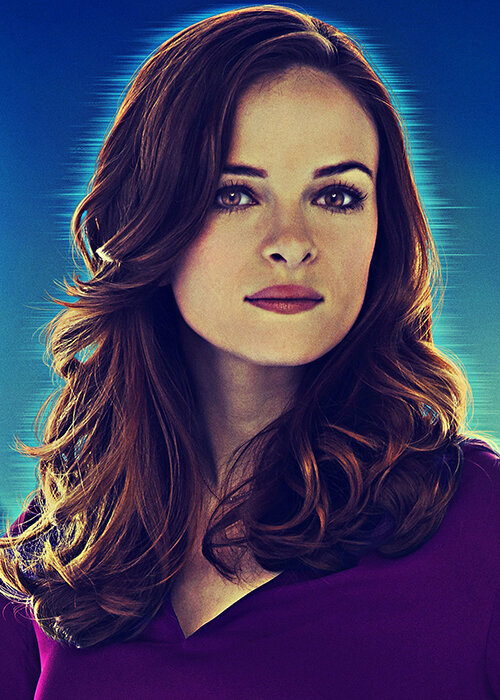 Caitlin Snow